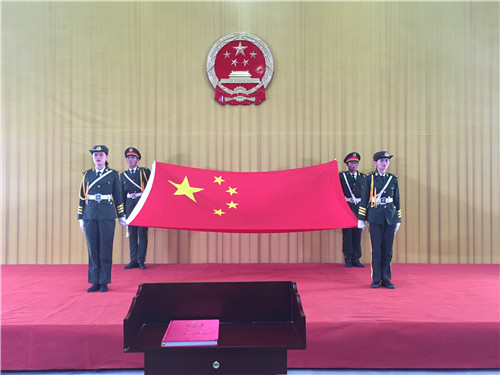 憲法宣誓 042.JPG